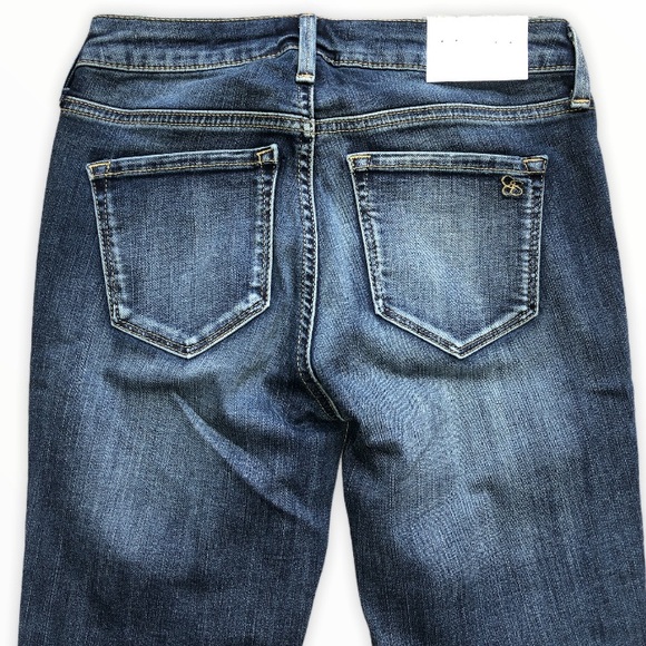 Jessica Simpson Kiss Me Super Skinny Jeans - Picture 4 of 7